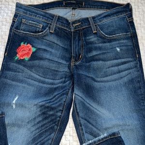 Women’s Flying Monkey jeans size 27. Blue pair only for sale.